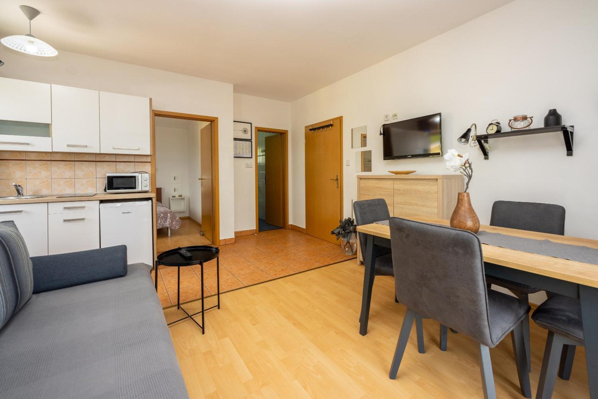 Apartment Claudia Crikvenica